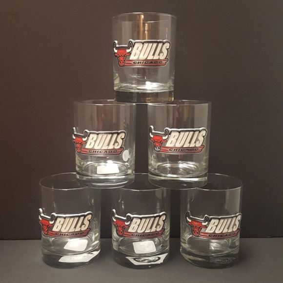 Great American Products Other - Chicago Bulls Metal Logo 6 Piece Bar Glass Set